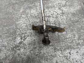 Honda GMK425U Brush Cutter (Council Asset) **UNRESERVED** - picture2' - Click to enlarge