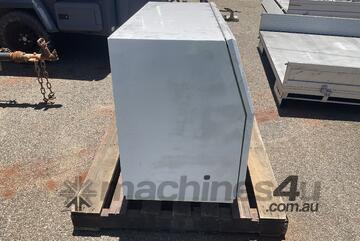 Paramount   Ute Toolbox