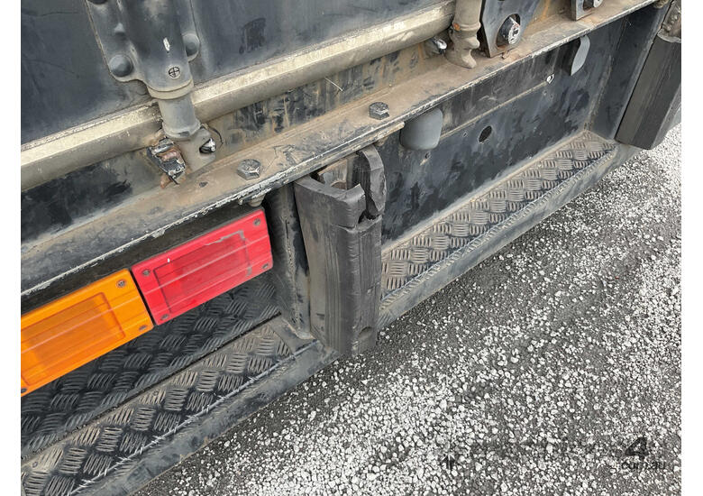 1998 Maxicube STD Tandem Tandem Axle Drop Deck Trailer