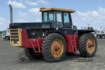 Versatile 1985   836 TRACTOR
