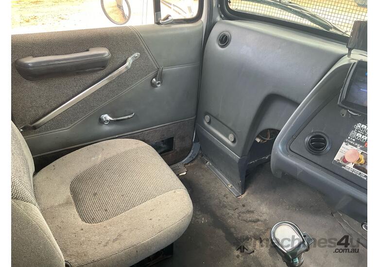 1994 Ford Louisville L8000 Fuel Tanker