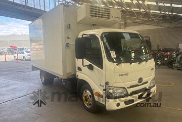 2022 Hino 300 616 Refrigerated Pantech