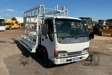 2004 Isuzu NKR200 Glass A-Frame Truck