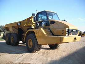 2005 Caterpillar 735 - picture0' - Click to enlarge
