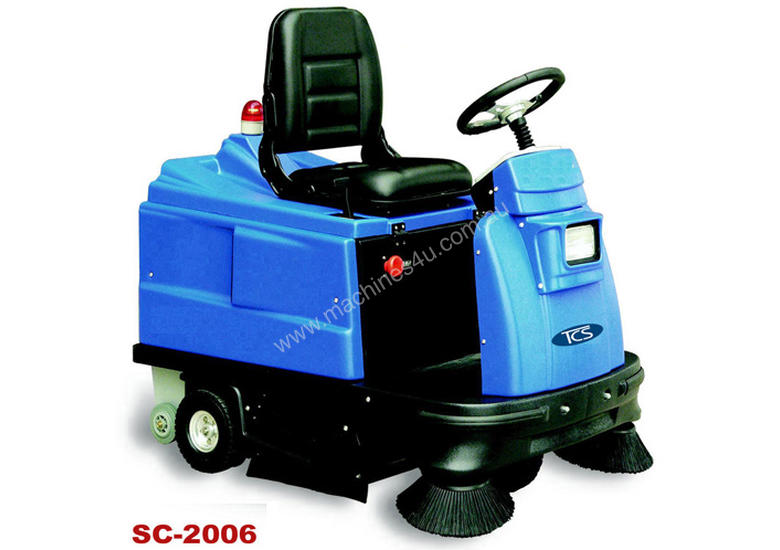 caption SC-2006 Ride-on Sweeper