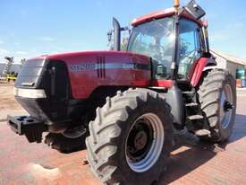 CASE IH MX200 FWA/4WD Tractor - picture0' - Click to enlarge