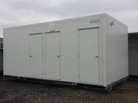 6.0M x 3.0M TOILET BLOCK NC648 - picture0' - Click to enlarge