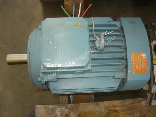 ASEA 12HP 3 PHASE ELECTRIC MOTOR/ 1440RPM