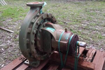 PUMP SOUTHERN CROSS 100 MM DISCHARGE