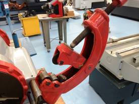 Pipe Threading Machine - picture1' - Click to enlarge