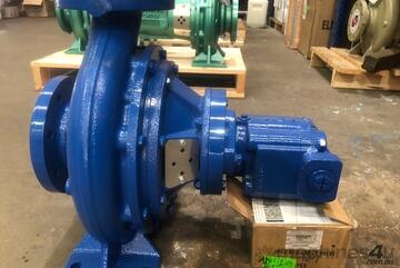 Southern Cross Water Pump - 100 x 65 x 250 Close Coupled - Hydraulic Motor