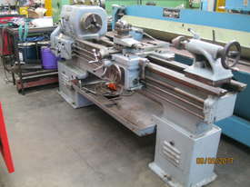 Italian 1500mm DBC Lathe - picture1' - Click to enlarge