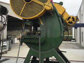INCLINABLE PRESS — 40 TONS — WALLBANK - picture1' - Click to enlarge