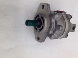PARKER HYDRAULIC GEAR PUMP D09AA1A - picture0' - Click to enlarge