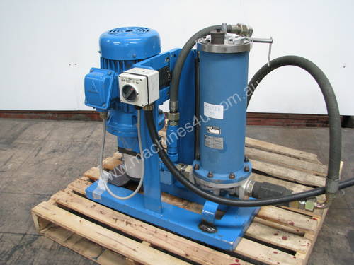Oil Pump with Heat Exchanger and Filter