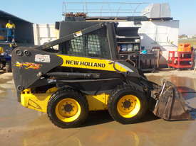 NEW HOLLAND L175 SKID STEER - picture0' - Click to enlarge