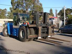 KALMAR DCE280-330RORO FORKLIFT - Hire - picture2' - Click to enlarge
