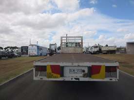 Hino GH 1727-500 Series Tray Truck - picture2' - Click to enlarge