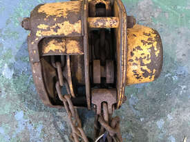 Chain Hoist Block and Tackle 1 ton x 6 mtr Drop PWB Anchor Lifting Crane PWB Anchor - picture2' - Click to enlarge