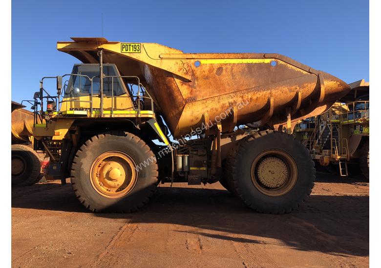 caption Komatsu HD785-7 Dump Truck