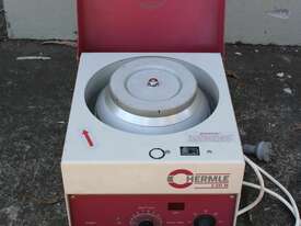 Lab Centrifuge. - picture0' - Click to enlarge