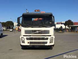 2004 Volvo FM12 460 - picture1' - Click to enlarge