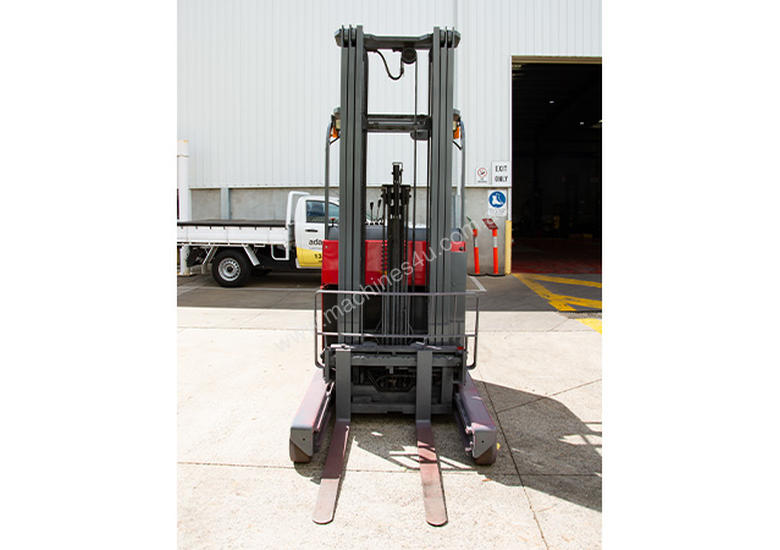 caption 1.4T Battery Electric Stand Up Reach Truck