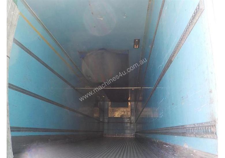 caption Maxitrans ST3-OD