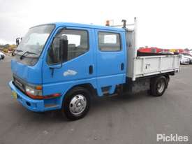 2003 Mitsubishi CANTER FE649 - picture2' - Click to enlarge