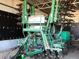 Sow-Ezy Series 6200 Seed Drills Seeding/Planting Equip - picture0' - Click to enlarge