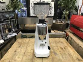 MAZZER ROBUR ELECTRONIC WHITE ESPRESSO COFFEE GRINDER - picture0' - Click to enlarge