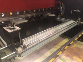 Used Amada Promecam HFBO 125-3000 CNC Pressbrake with light guards and tooling - picture1' - Click to enlarge