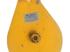 Beaver Heavy Duty Snatch Block WLL 8T Sheave Diameter 275mm Rope 18mm - picture0' - Click to enlarge
