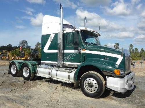 INTERNATIONAL 9200I Prime Mover (T/A)