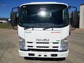 Isuzu NLR200 Tray Truck - picture1' - Click to enlarge