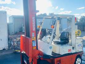 NISSAN 3T FORKLIFT 4.5M LIFT SIDESHIFT - 3000kg Capacity - picture0' - Click to enlarge