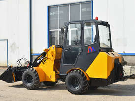 Mini Articulated Telescopic Loader 2000Kg Lift - picture0' - Click to enlarge