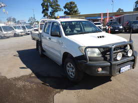 2009 Toyota Hilux SR Crew Cab 4x4 Diesel Tray Back Utility (GA1065) - picture0' - Click to enlarge