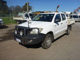 2009 Toyota Hilux SR Crew Cab 4x4 Diesel Tray Back Utility (GA1065) - picture1' - Click to enlarge