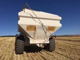 Crossley 22 Ton Haul Out / Chaser Bin Harvester/Header - picture1' - Click to enlarge