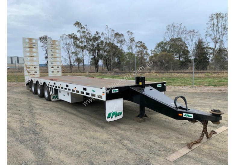 caption O'Phee Tag Tag/Plant(with ramps) Trailer