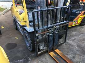 3.0T LPG Counterbalance Forklift - picture1' - Click to enlarge