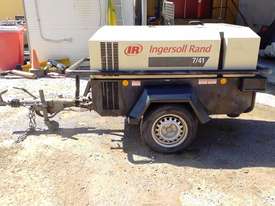 2006 Ingersoll Rand 7/41  Portable diesel air compressor 140 cfm on road tow trailer with lights - picture0' - Click to enlarge