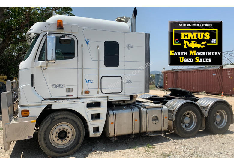 caption 2010 Freightliner Argosy 110 Prime mover, ice pack. E.M.U.S. TS526