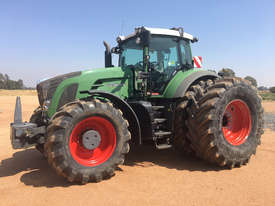 Fendt 927V FWA/4WD Tractor - picture0' - Click to enlarge