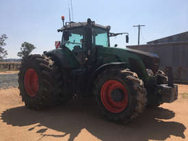 Fendt 927V FWA/4WD Tractor - picture1' - Click to enlarge