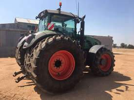 Fendt 927V FWA/4WD Tractor - picture2' - Click to enlarge