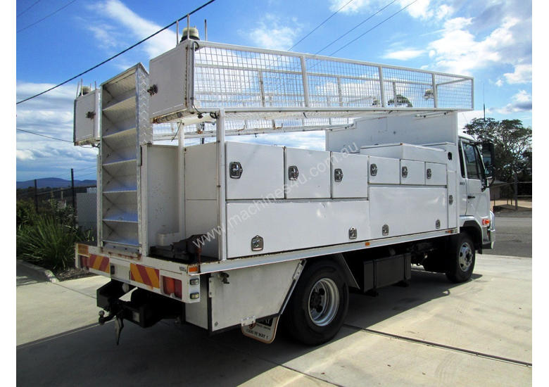 caption UD MK5 Service Body Truck
