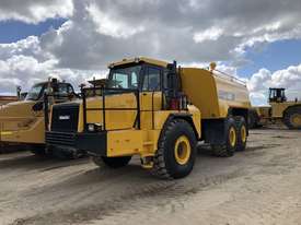Komatsu HM400-1 Water Truck  - picture0' - Click to enlarge