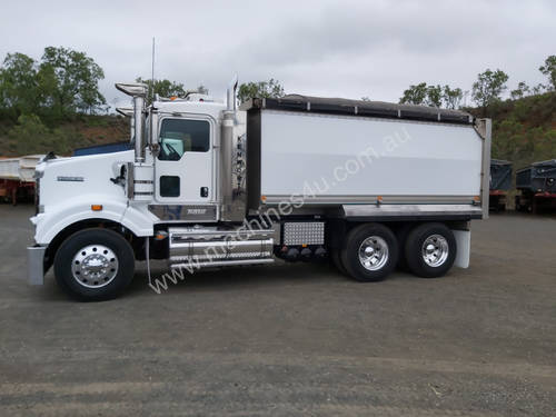 Kenworth T409SAR Tipper Truck